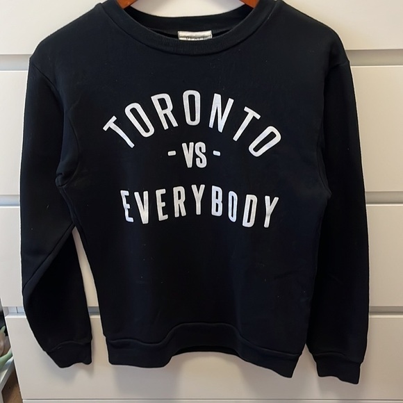 Peace Collective Toronto Vs Everybody Black Crewneck Sweatshirt Size XS - Picture 7 of 8
